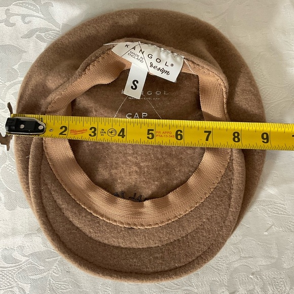 Kangol Flat Cap Hat 100% Virgin Wool Made in England Vintage Size S Royal Troon - Picture 6 of 6